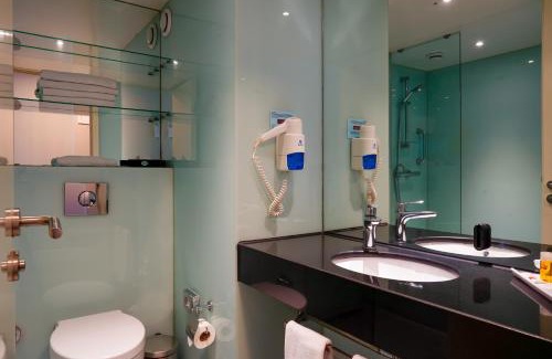 Bayrampasa Hotel | Ramada Encore Istanbul Bayrampasa