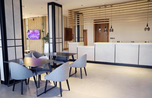 Tabuk Hotel | Ramadi Hotel & فندق رمادي