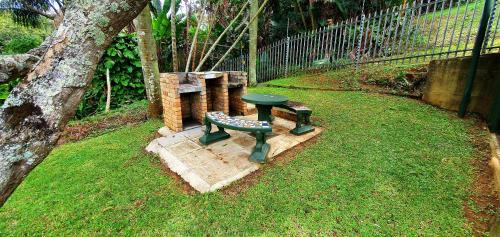 Ramsgate Beach Apartment | Ramsgate Palms 77 - 6 Sleeper - Next To Ramsgate Blue Flag Beach!