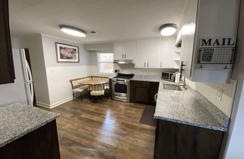 Morganton House | Rancher retreat only 5 miles from the heart of downtown Morganton.