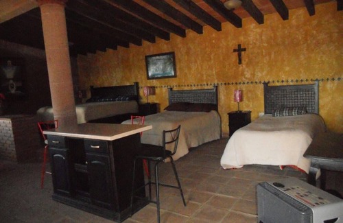 Tlaxco Hotel | Rancho Escondido Casa Goyri