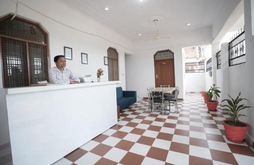 Khajuraho Hotel | Rani homestay NGO