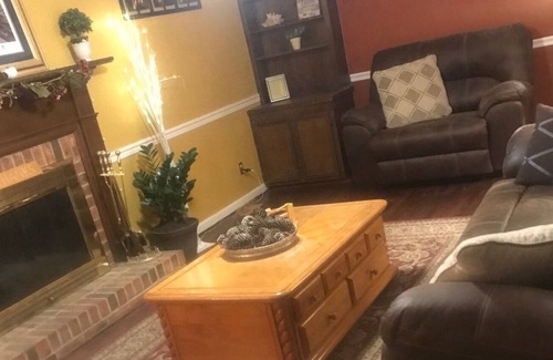 Forest Acres House | Rare find in a prominent community in a quiet cul-de-sac close to Fort Jackson!