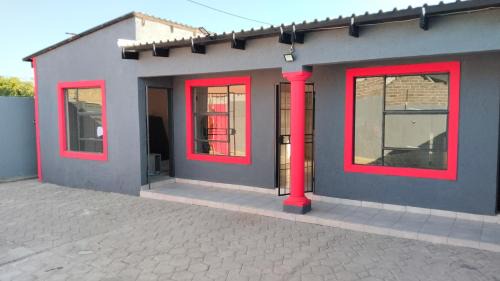 Soshanguve House | Rasesa Guesthouse Block V