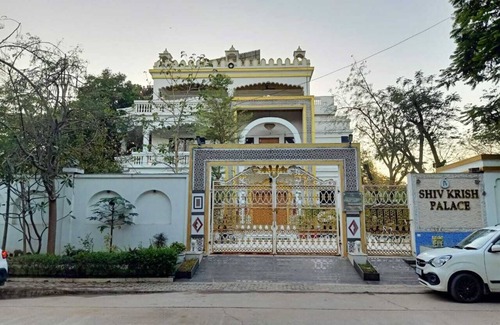 Sanand Villa | Rates are per rooms for .two person and one kid with roof top private pool.