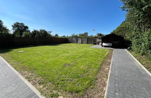 Neumuenster House | Raum fur Ruhe im Norden