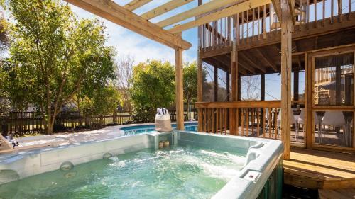 Sullivan's Island House | Raven by AvantStay Entertainers Dream w Pool Hot Tub Game Room 9 BRs