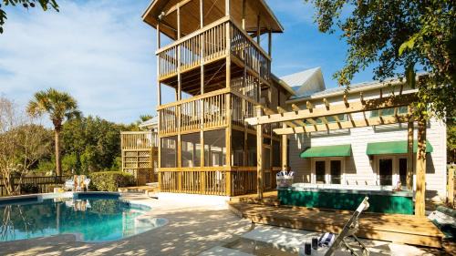 Sullivan's Island House | Raven by AvantStay Entertainers Dream w Pool Hot Tub Game Room 9 BRs