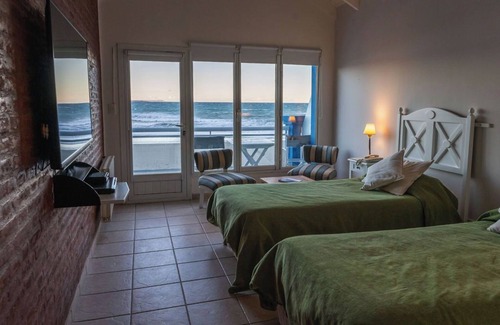 Puerto Piramides Hotel | Rayentray las Restingas