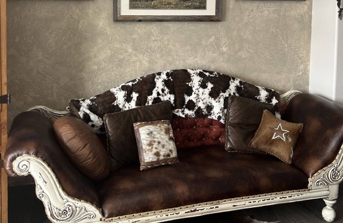 Swan Valley Hotel | Rays place Inn