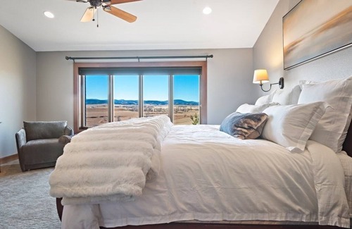 Sturgis Villa | Raz Hideaway 7 Bedroom Mountain Ranch - Sleeps 24 by RedAwning