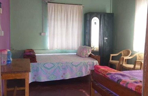 Mawlynnong House | RB guest house