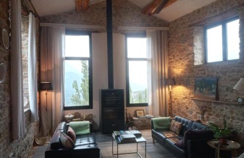 Visalibons House | Rebelde Green