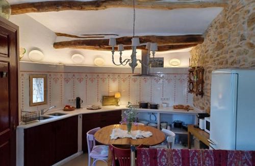 Visalibons House | Rebelde Green