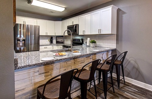 Pigeon Forge Condo | Recently renovated 2 bedroom/2 bathroom Smoky Mountain Condo in Pigeon Forge