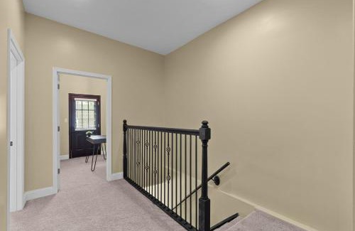 Downtown St. Louis House | Red Brick Hideaway | JZ Vacation Rentals