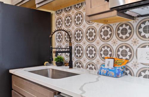 Downtown St. Louis House | Red Brick Hideaway | JZ Vacation Rentals