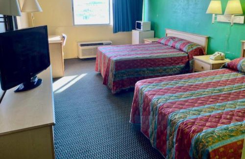 Lima Hotel | Red Carpet Inn & Suites Lima -Listing Partner