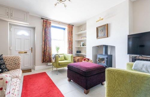 Easton on the Hill House | Red Kite Cottage