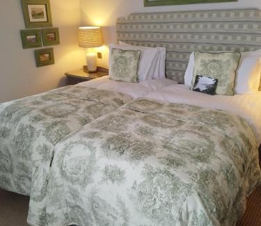 Clovelly Hotel | Red Lion Hotel