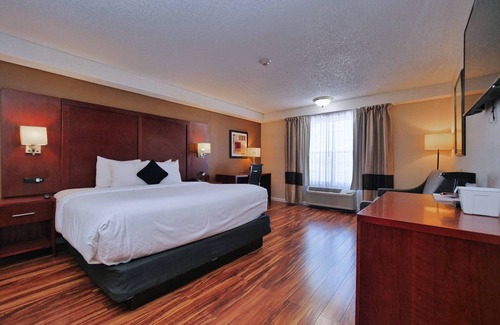 North Auburn Hotel | Red Lion Inn & Suites Auburn