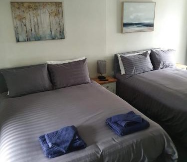 Dalton-in-Furness Hotel | Red Lion Rooms - Self Check In