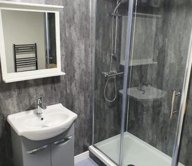 Dalton-in-Furness Hotel | Red Lion Rooms - Self Check In