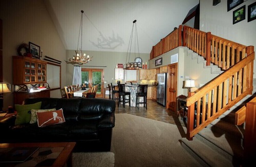 Red Lodge House | Red Lodge Wild Rest