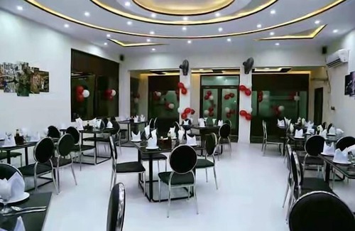 Abbottabad Hotel | Red Onion Hotel & Restaurant