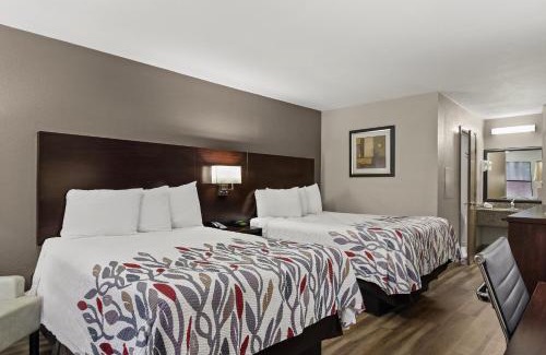 Westside Hotel | Red Roof Inn Baldwin