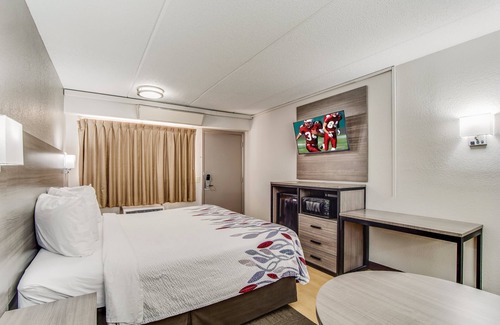 Dentsville Hotel | Red Roof Inn Columbia East - Ft Jackson