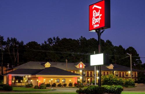 Columbus Hotel | Red Roof Inn Columbus, MS