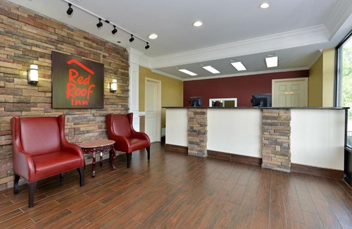 Dalton Hotel | Red Roof Inn Dalton