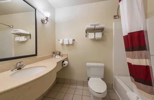 Etowah Hotel | Red Roof Inn Etowah - Athens, TN