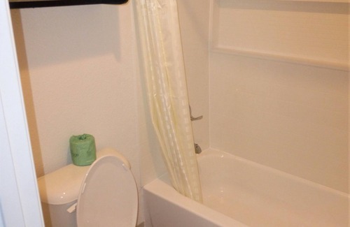 Jersey Village Hotel | Red Roof Inn Houston – Jersey Village