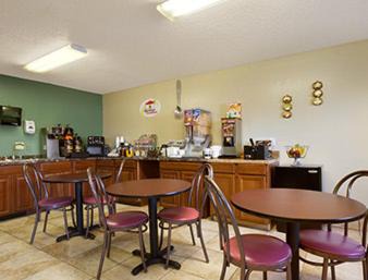 Huntsville Hotel | Red Roof Inn Huntsville, AL