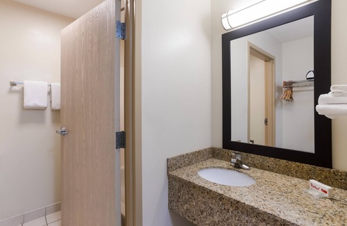 Pittsburg Hotel | Red Roof Inn London I-75