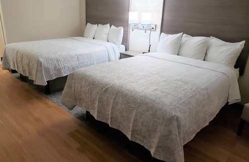 Kreole Hotel | Red Roof Inn Moss Point