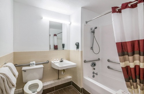 Palmdale Hotel | Red Roof Inn Palmdale - Lancaster