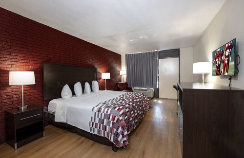 West Point Hotel | Red Roof Inn West Point