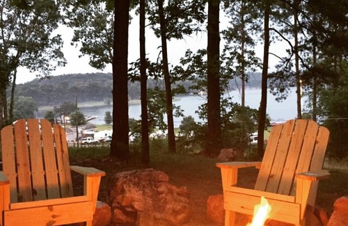 Alpine Bay Cottage | Red Yurt in Clear Creek Cove RV Resort sleeps 6 Logan Martin Lake