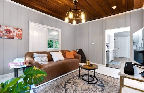 Brookdale House | Redwoods near Los Gatos and Santa Cruz beach