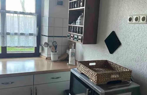 Poppenbull Apartment | Reetdach-app. "landhus Achter de Kark - Stüerboord" in Poppenbüll für 2 Personen