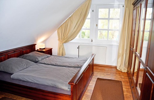 Siggermow Apartment | Reetdachfachwerkvilla am Wiesengrund