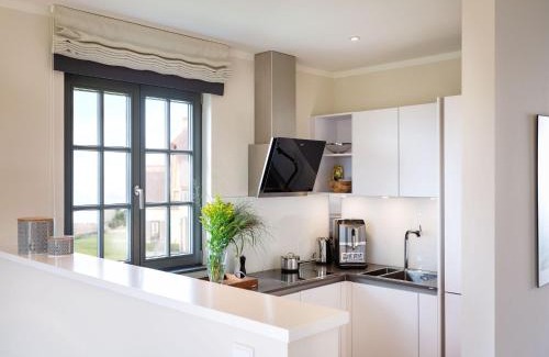 Kreptitz House | Reetland am Meer - Premium Reetdachvilla mit 3 Schlafzimmern, Sauna und Kamin E08