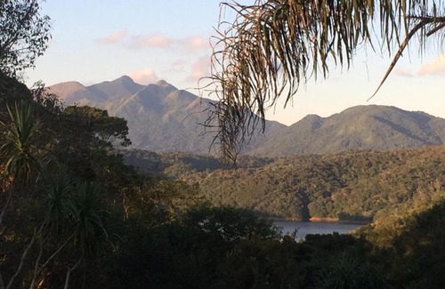 Campina Grande Do Sul Villa | Refúgio Capivari