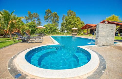 Centro House | Refúgio de Lazer: Chácara c/Espaço e Conforto