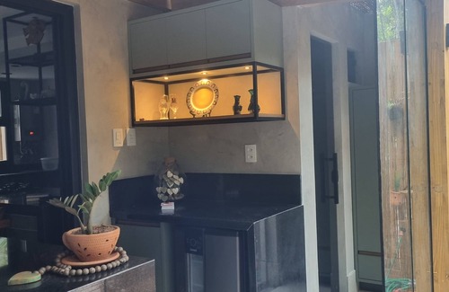 Castelo da Torre House | Refúgio em Praia do Forte! Melhor Cond., Clube Frete Mar, Academia e Muito Mais!