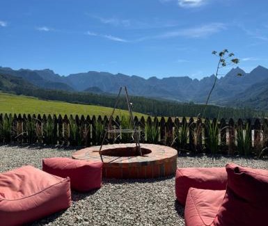 Orleans Ski Chalet | Refúgio Paraíso Casa Bela Vitta Spa externo