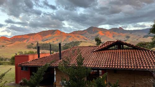 Sao Jose do Barreiro House | Refúgio paradisíaco em frente a Serra da Bocaina !